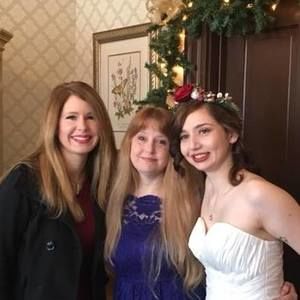 Meet your Posher, April